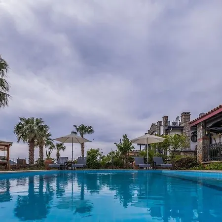 빌라 Oludeniz'de Genis Bahceli Villa-awz204 *