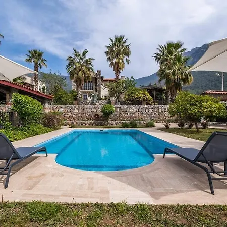 فيلة Oludeniz'de Genis Bahceli Villa-awz204 *