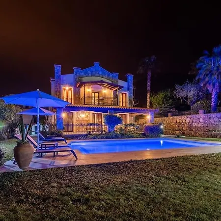 Oludeniz'de Genis Bahceli Villa-awz204 فتحية