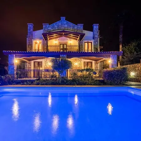 فيلة Oludeniz'de Genis Bahceli Villa-awz204