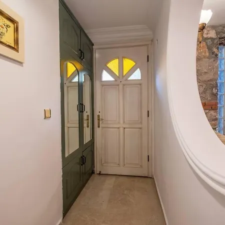 Oludeniz'de Genis Bahceli Villa-awz204 فيلة *